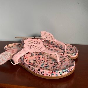 Ladies Sam & Libby Pink Floral Thong Sandals Size 10